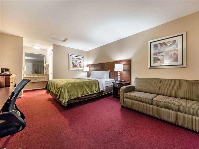 Scottish Fairway Inn Монтерей Экстерьер фото