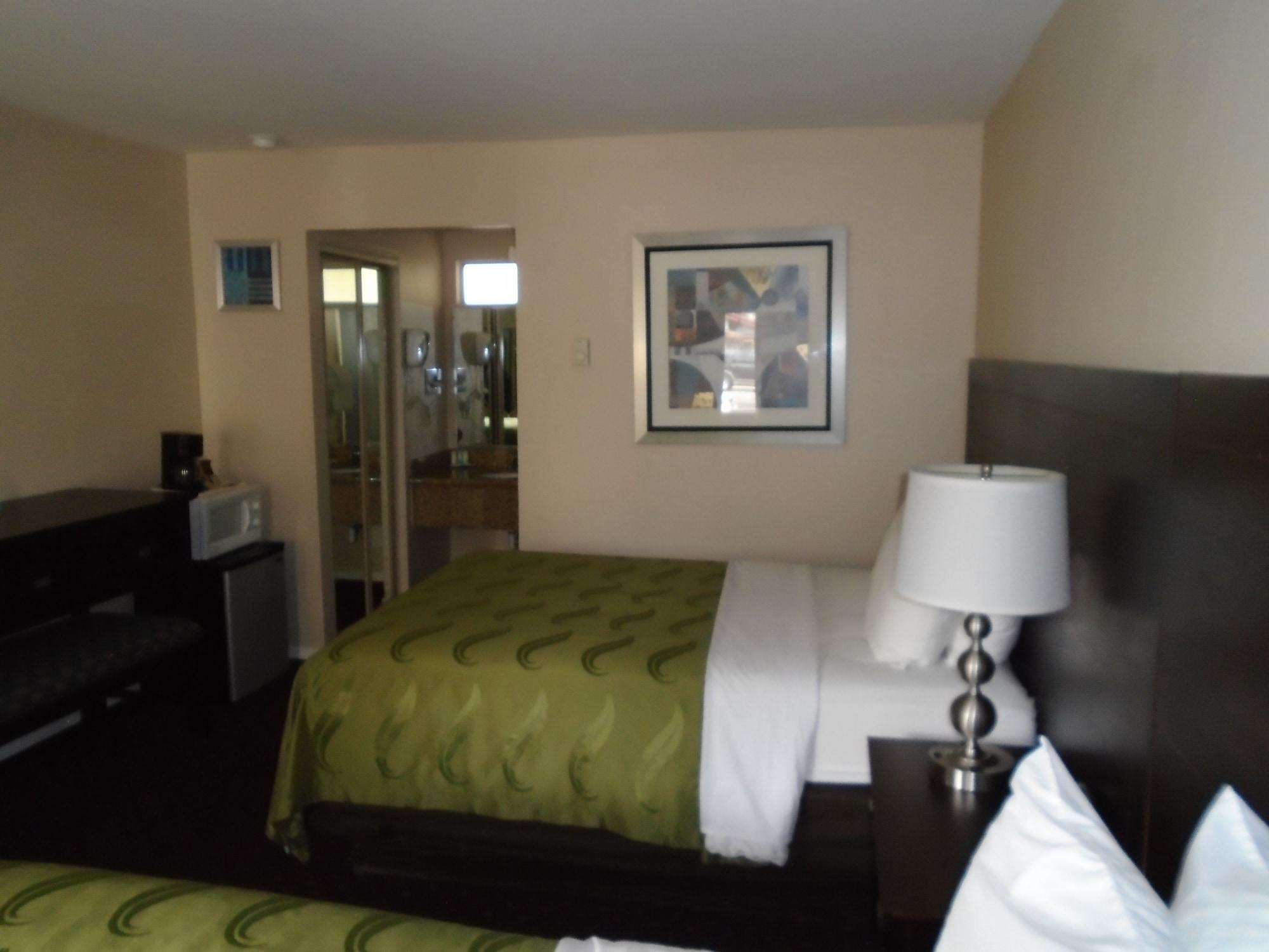 Scottish Fairway Inn Монтерей Экстерьер фото