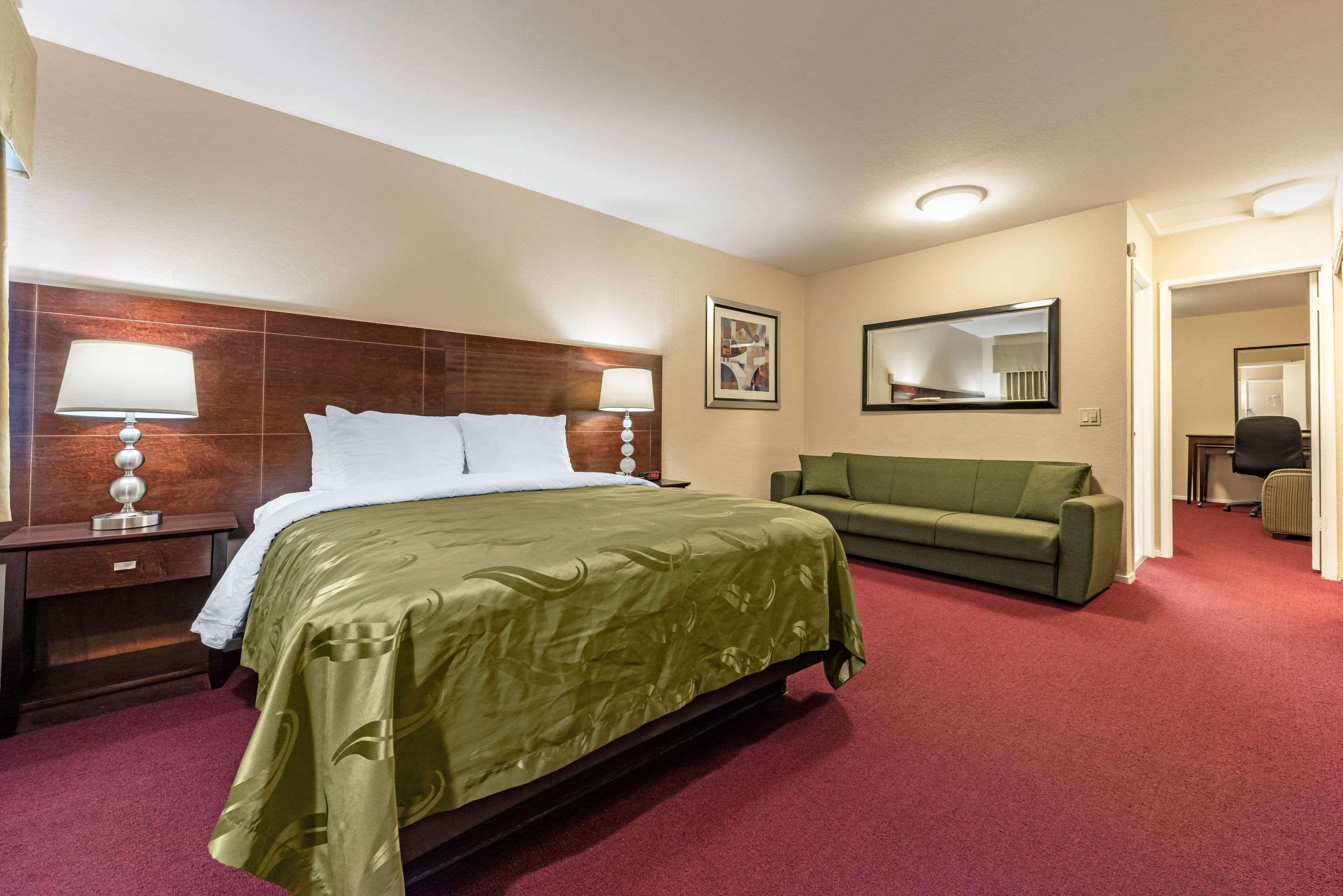 Scottish Fairway Inn Монтерей Экстерьер фото