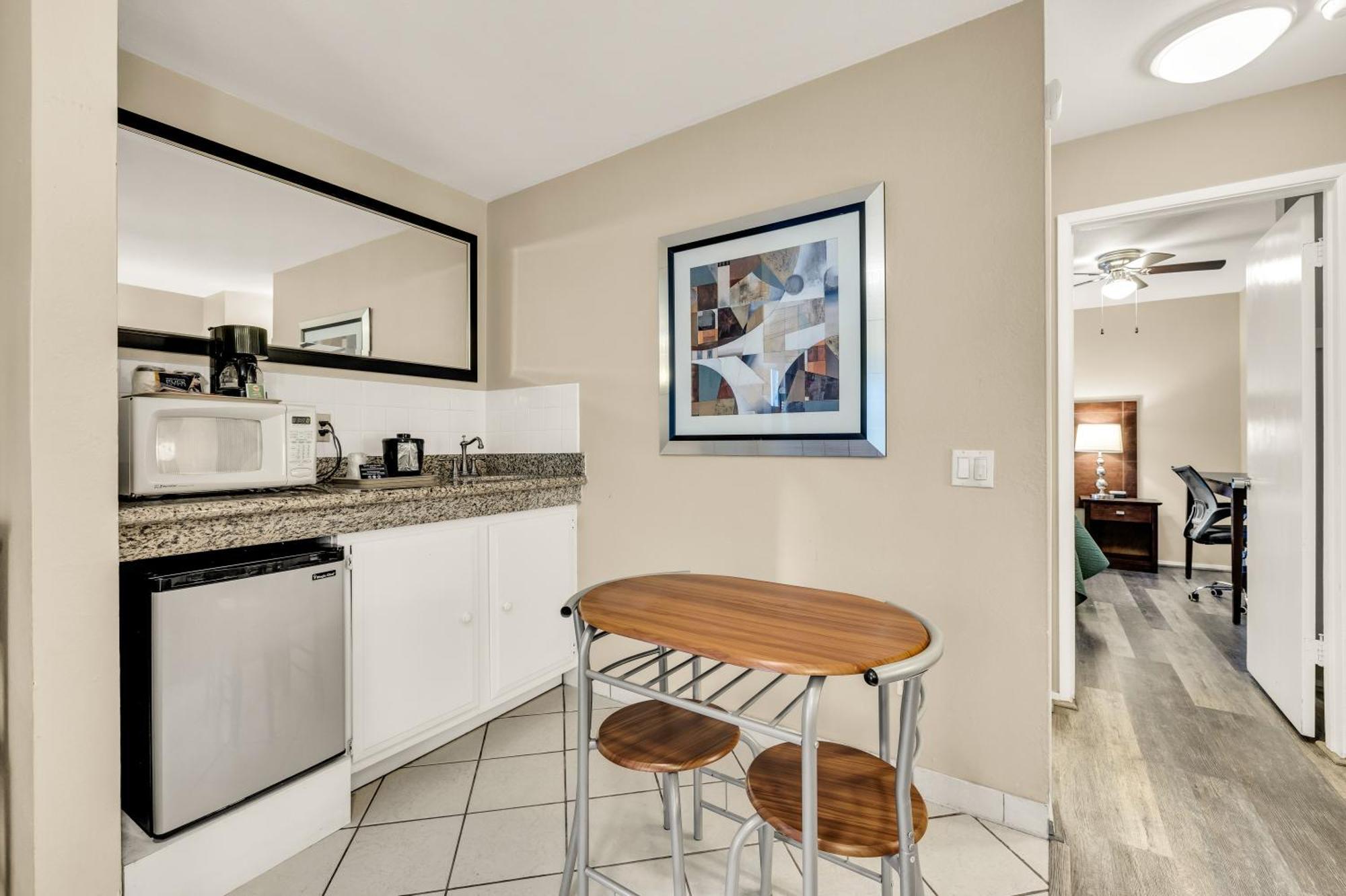 Scottish Fairway Inn Монтерей Экстерьер фото