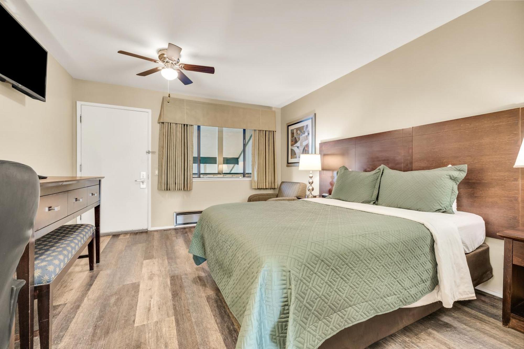 Scottish Fairway Inn Монтерей Экстерьер фото